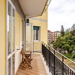 公寓 Mirea Domus - Sea View - 11 Beds 萨莱诺