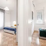 Mirea Domus - Sea View - 11 Beds *