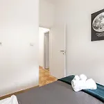 Mirea Domus - Sea View - 11 Beds 萨莱诺