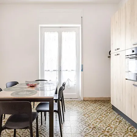 Apartamento Mirea Domus - Sea View - 11 Beds